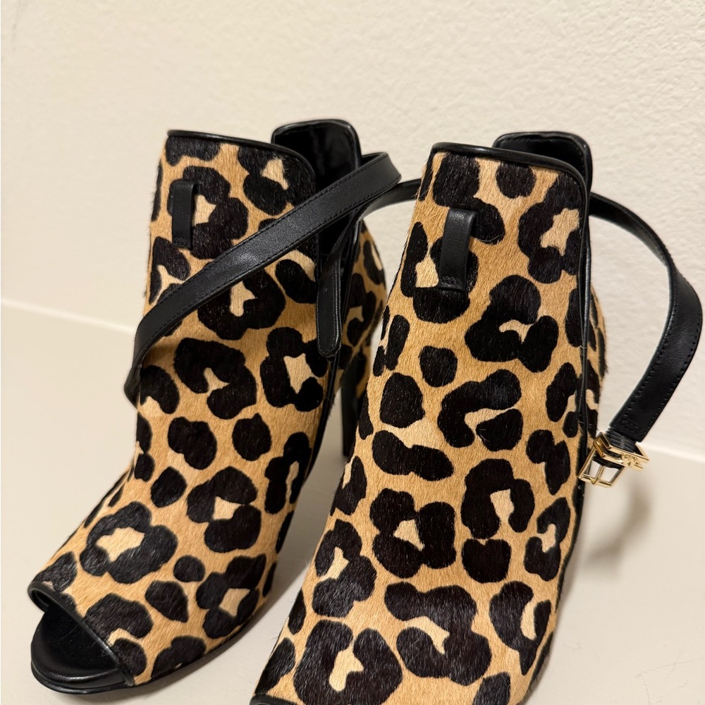 Leopard Print Peep-Toe Ankle Boots - Black/Tan